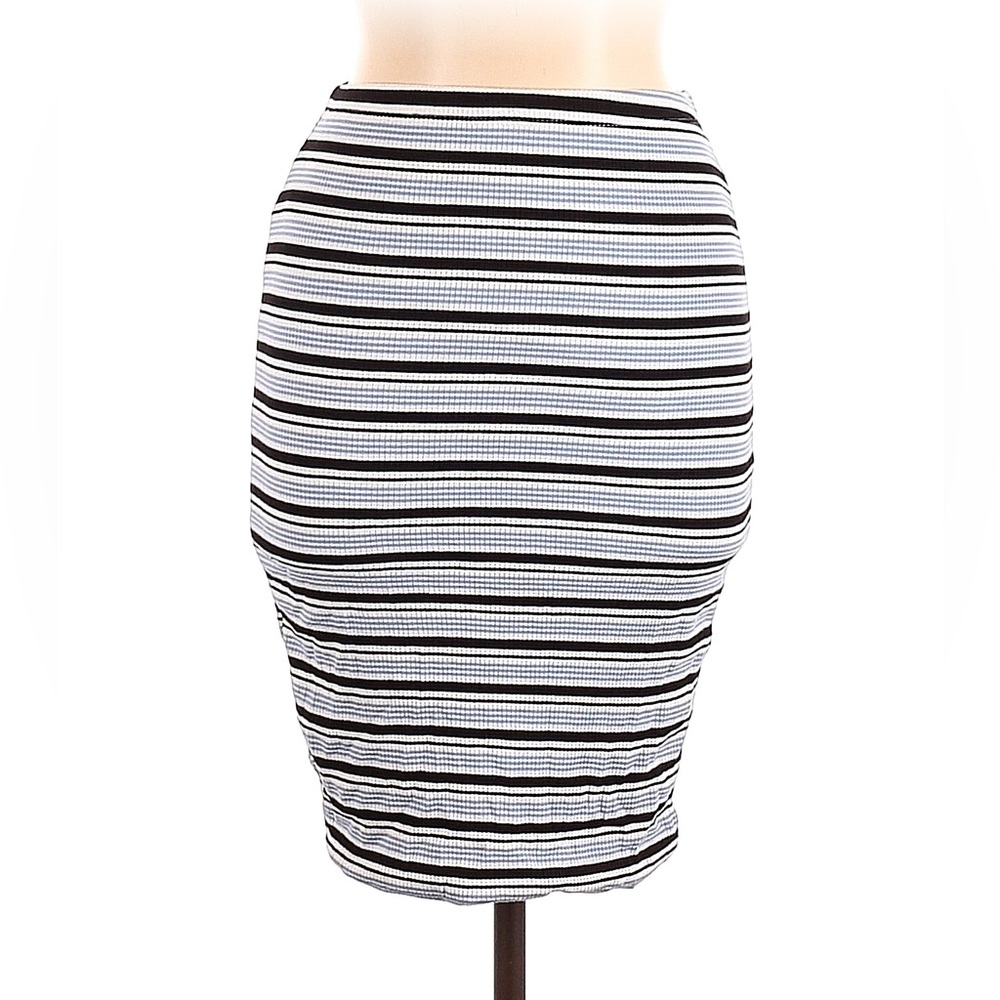 Hot Gal Light Blue/Black Striped Skirt L